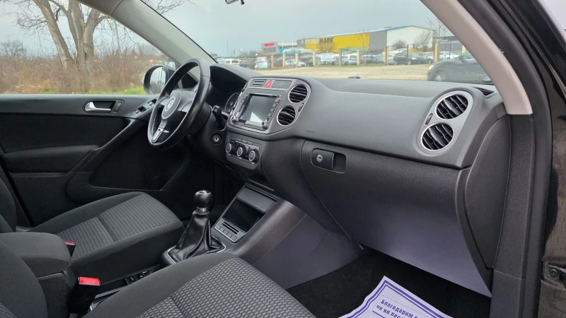 VW Tiguan УНИКАТ/FACE LIFT, снимка 13 - Автомобили и джипове - 53434230