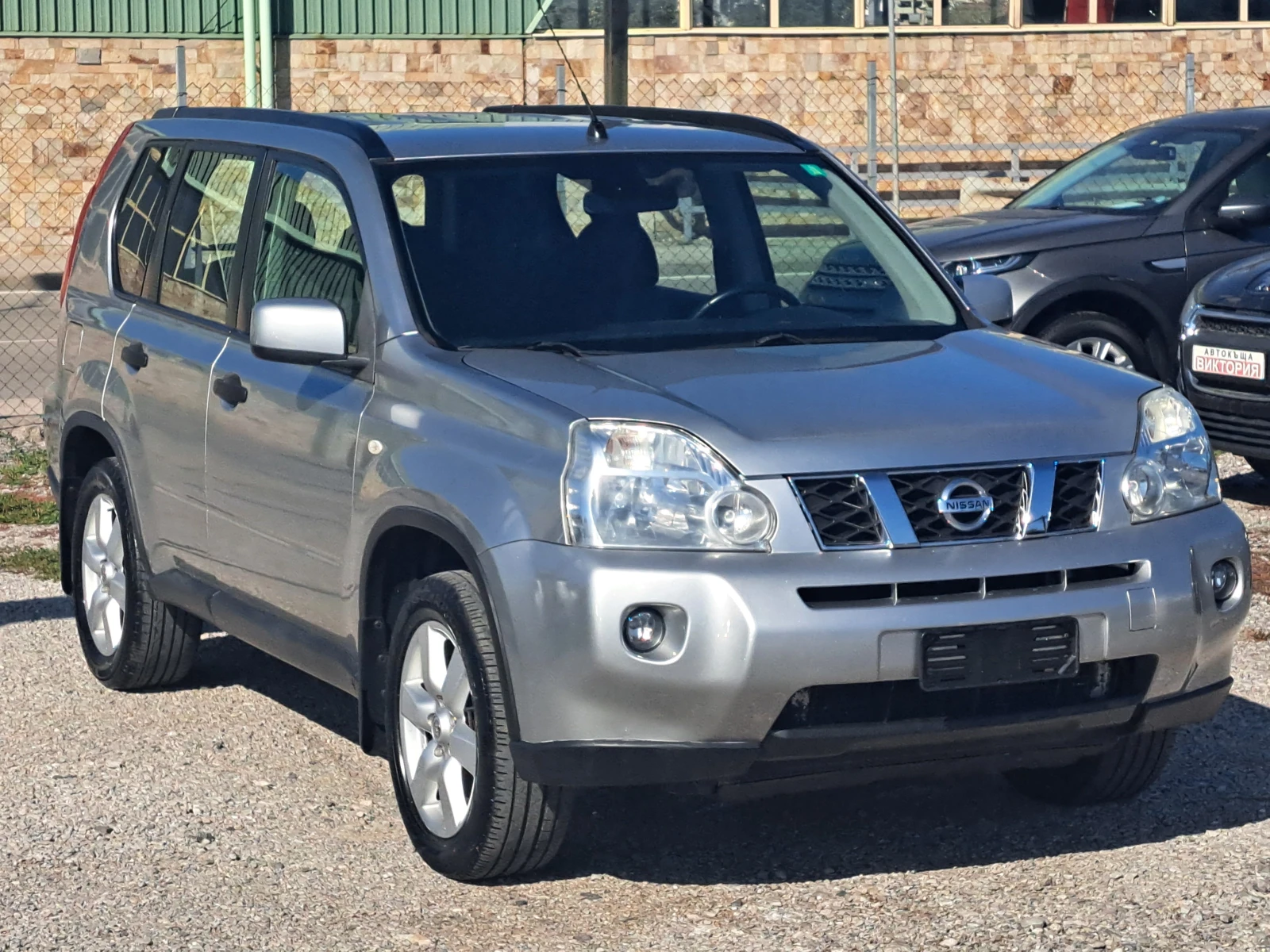 Nissan X-trail 2.0d 150к.с. Автомат 4х4  - изображение 3