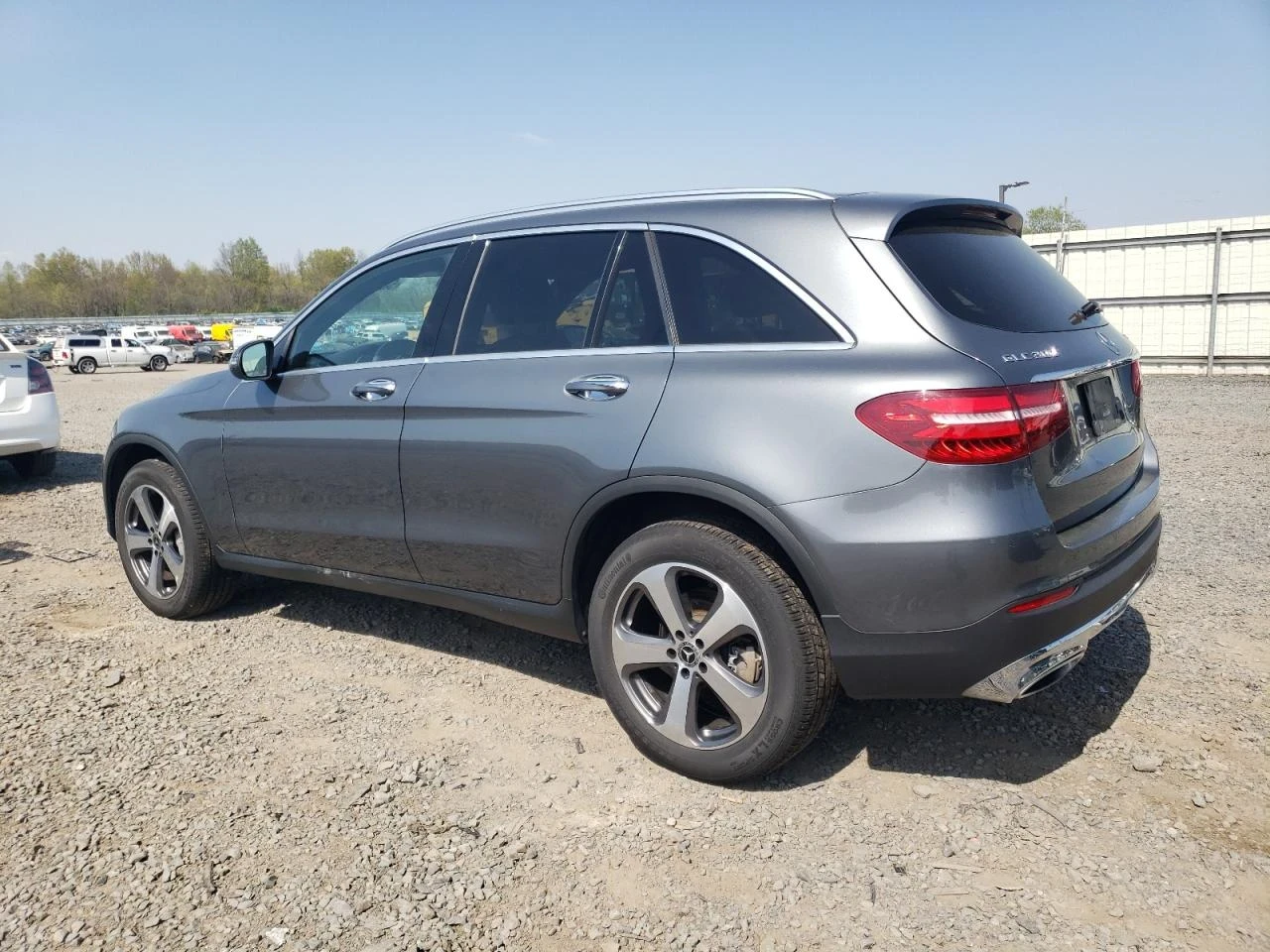 Mercedes-Benz GLC 300  - изображение 6
