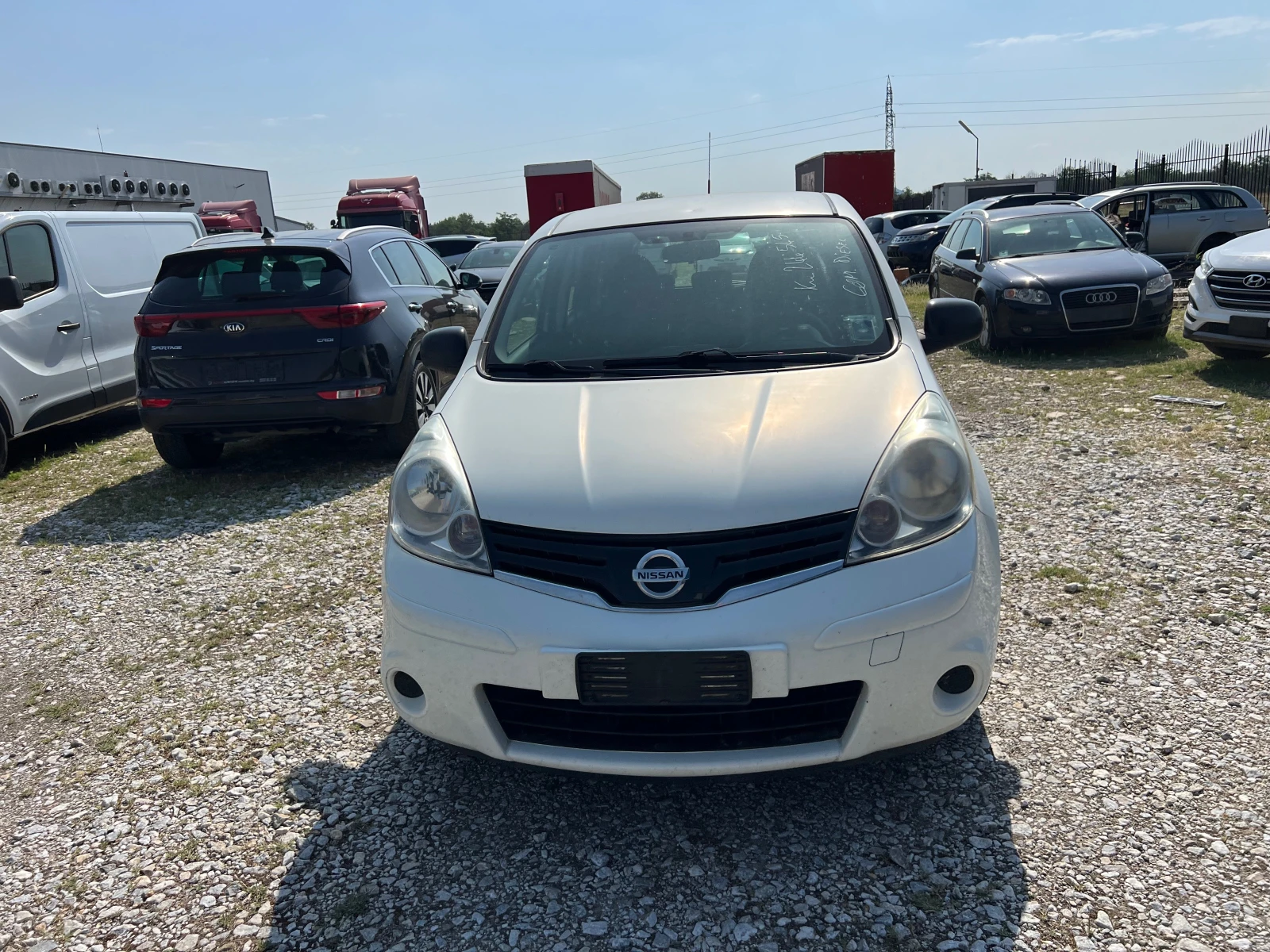 Nissan Note 1.5 DCI - изображение 2