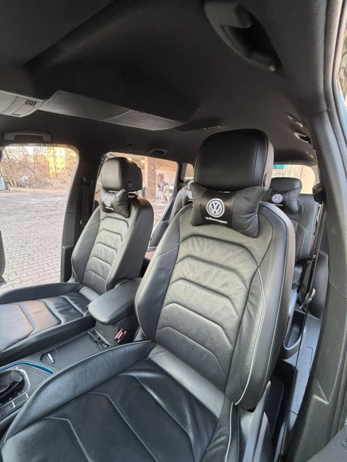 VW Tiguan 2.0 - изображение 6