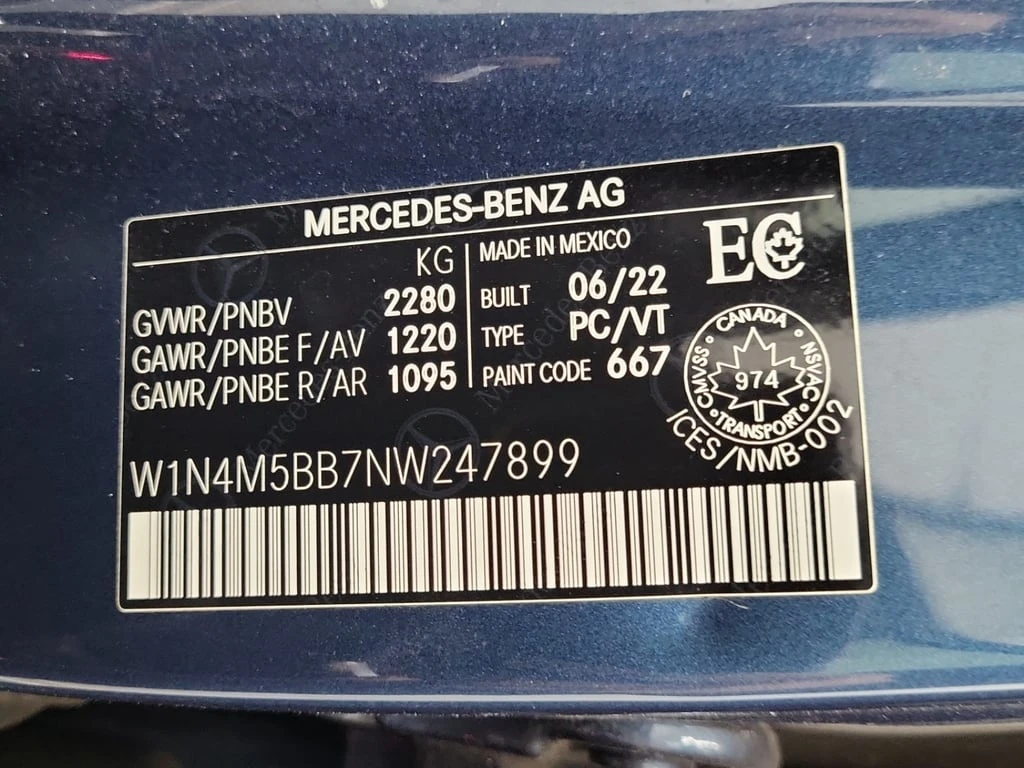 Mercedes-Benz GLB * AMG 35 * CARFAX *    | Mobile.bg   15