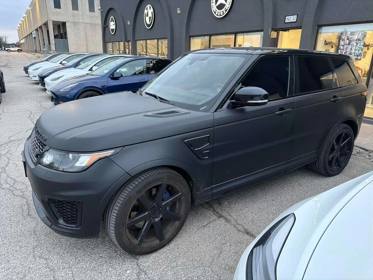 Land Rover Range Rover Sport * V8 Supercharged * CARFAX * ЦЕНА ДО БГ, снимка 3 - Автомобили и джипове - 54042771