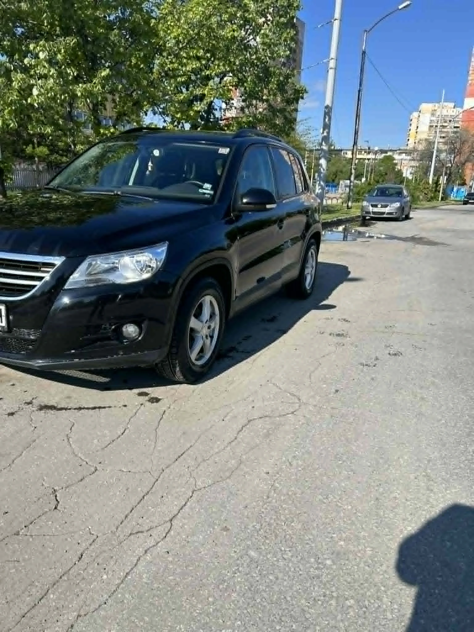 VW Tiguan 2.0 T Газ/Бензин, снимка 2 - Автомобили и джипове - 54400540
