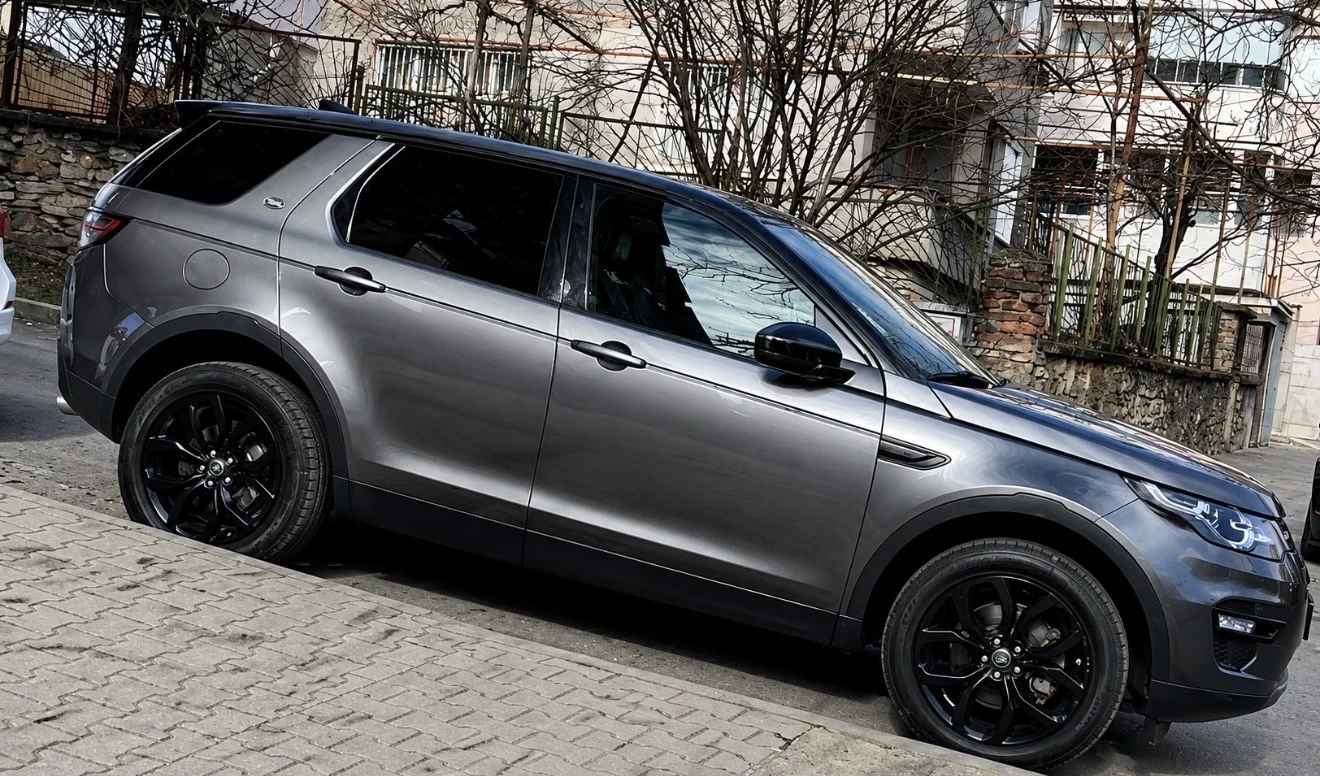 Land Rover Discovery Sport Custom Star Roof , 180HP , HSE, снимка 2 - Автомобили и джипове - 55041181
