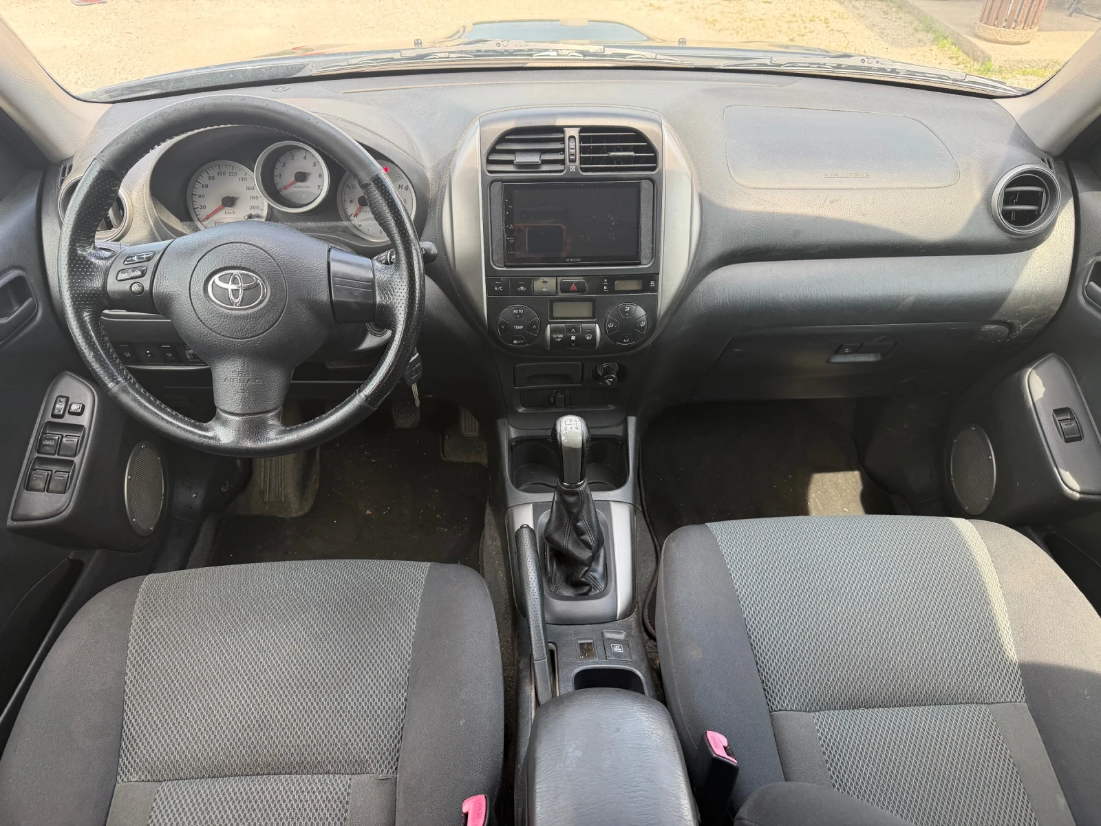 Toyota Rav4 2.0/116кс 4х4 Климатроник 180000км, снимка 11 - Автомобили и джипове - 55115968