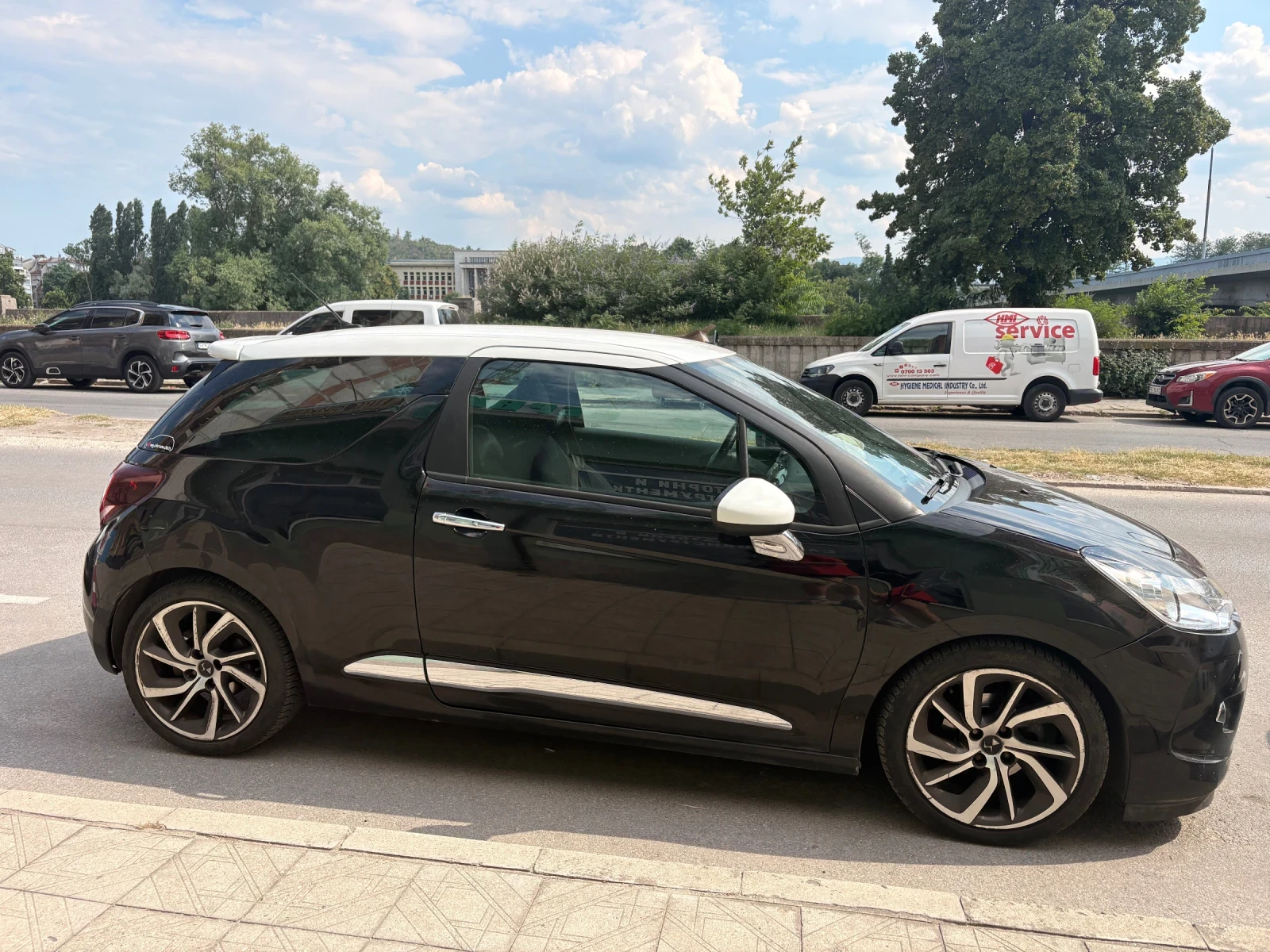 Citroen DS 3 Crossback, снимка 4 - Автомобили и джипове - 55325189