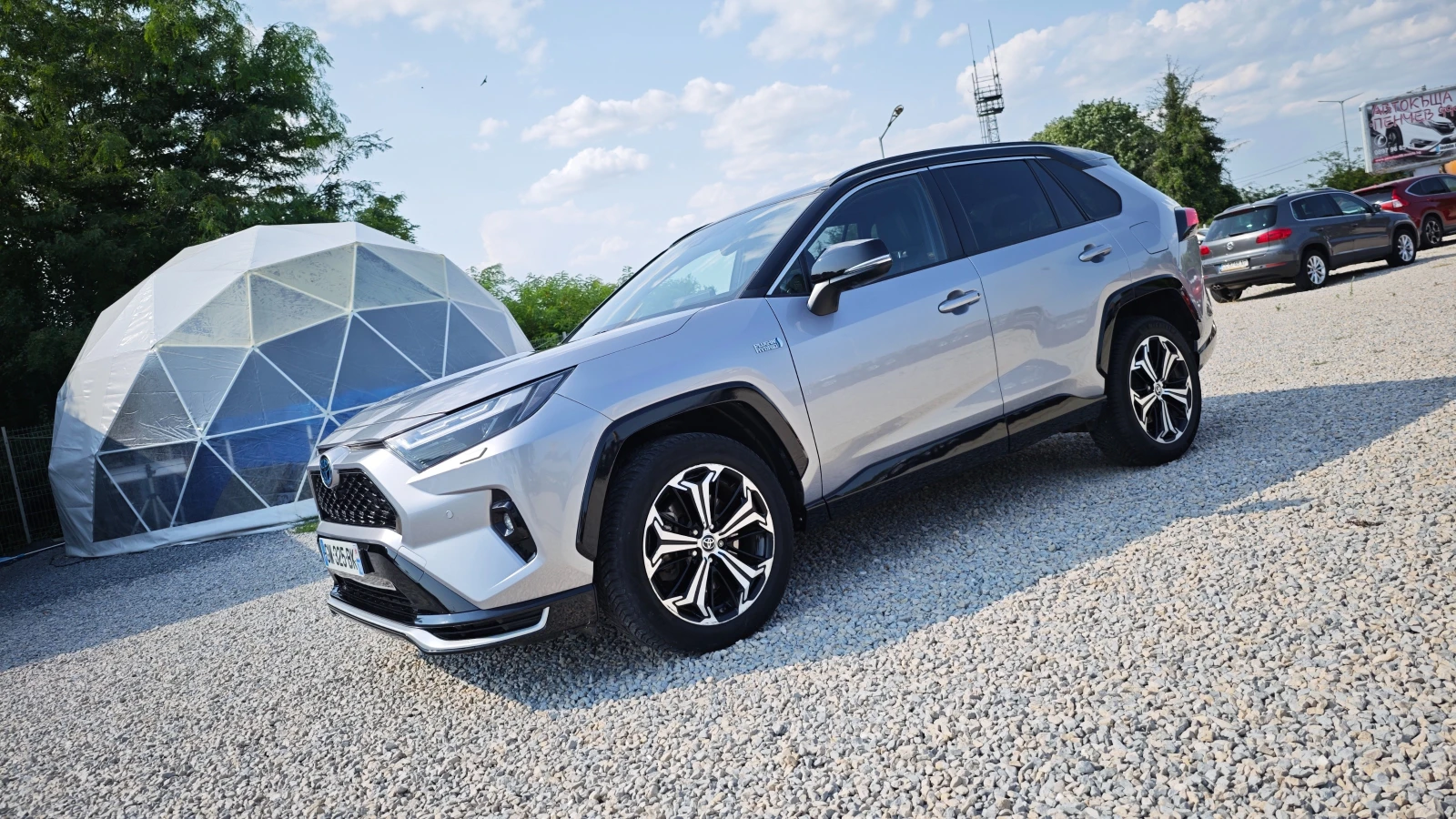 Toyota Rav4 НЕРАЗЛИЧИМ ОТ НОВToyotaRav4Plug-inHybrid Executive, снимка 3 - Автомобили и джипове - 55457038