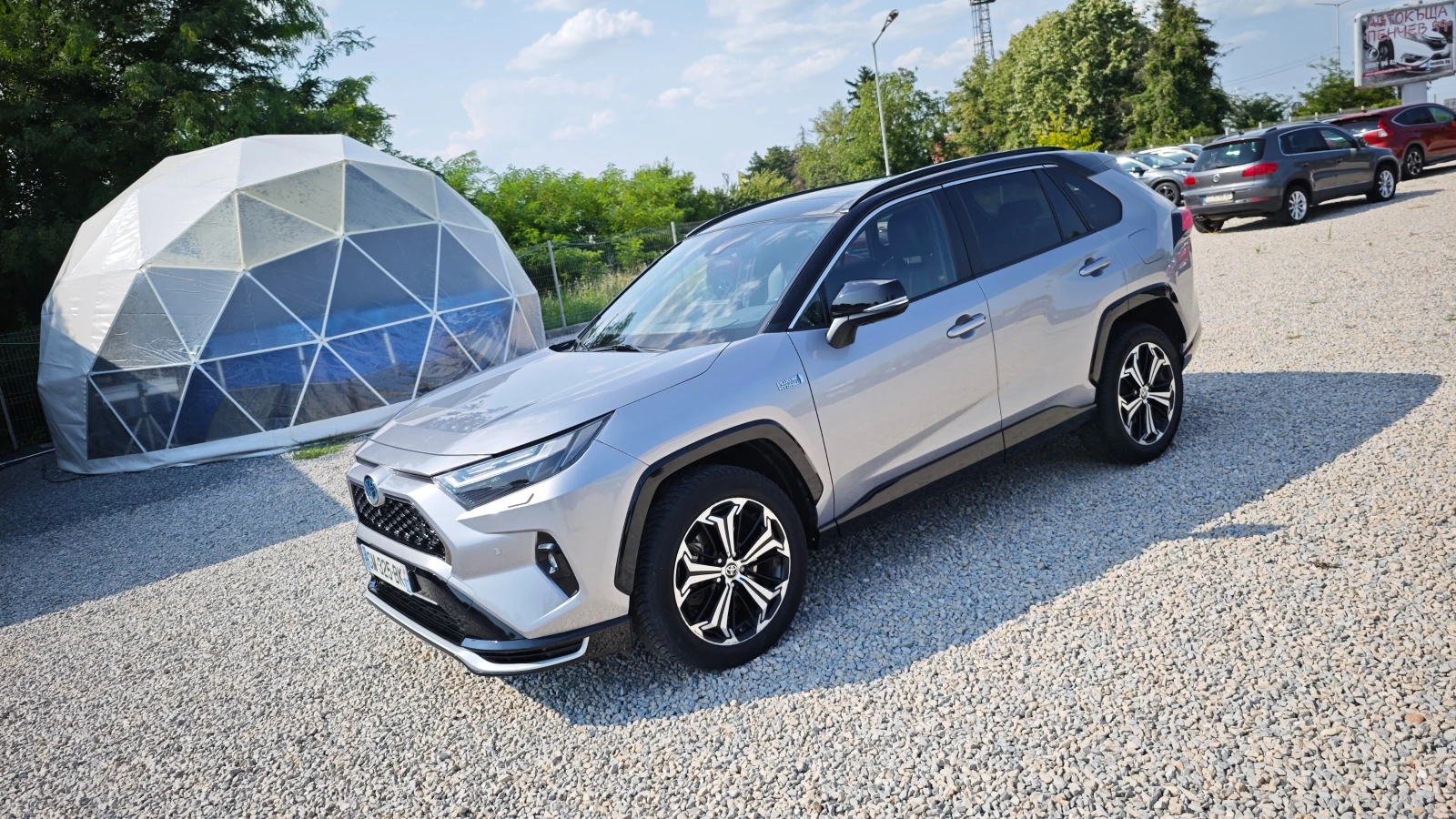 Toyota Rav4 НЕРАЗЛИЧИМ ОТ НОВToyotaRav4Plug-inHybrid Executive, снимка 2 - Автомобили и джипове - 55457038