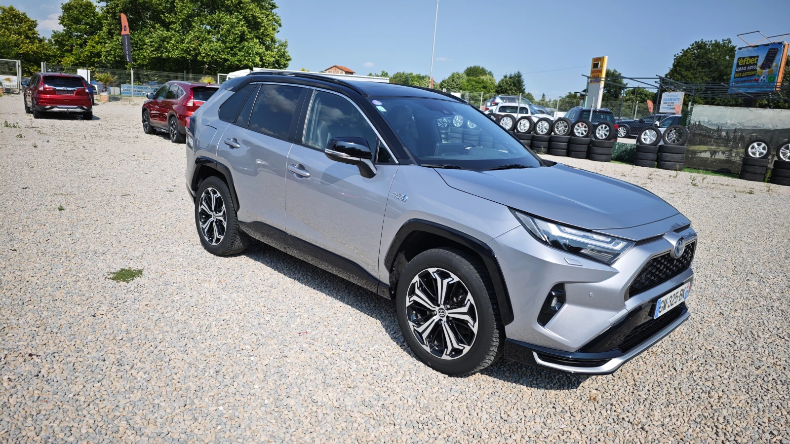 Toyota Rav4 НЕРАЗЛИЧИМ ОТ НОВToyotaRav4Plug-inHybrid Executive, снимка 7 - Автомобили и джипове - 55457038