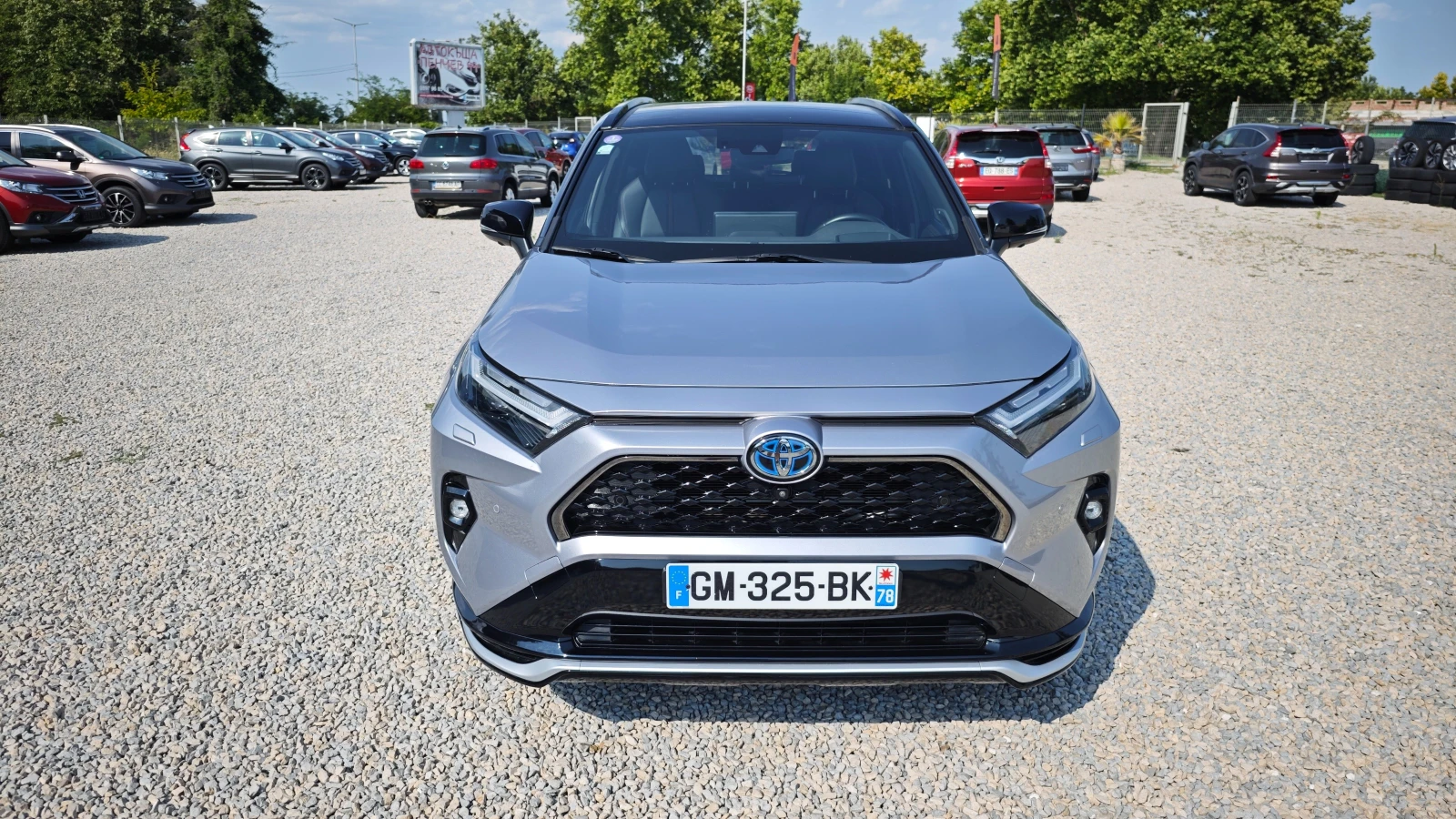 Toyota Rav4 НЕРАЗЛИЧИМ ОТ НОВToyotaRav4Plug-inHybrid Executive, снимка 4 - Автомобили и джипове - 55457038