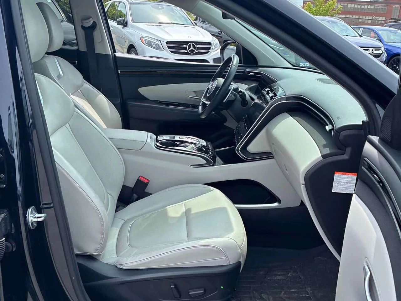 Hyundai Tucson Ultimate / ОБДУХВАНЕ / 360 / CAMERA / CARFAX, снимка 17 - Автомобили и джипове - 55626812