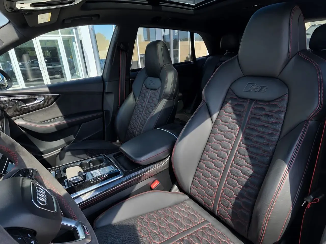Audi RSQ8, снимка 11 - Автомобили и джипове - 56180593