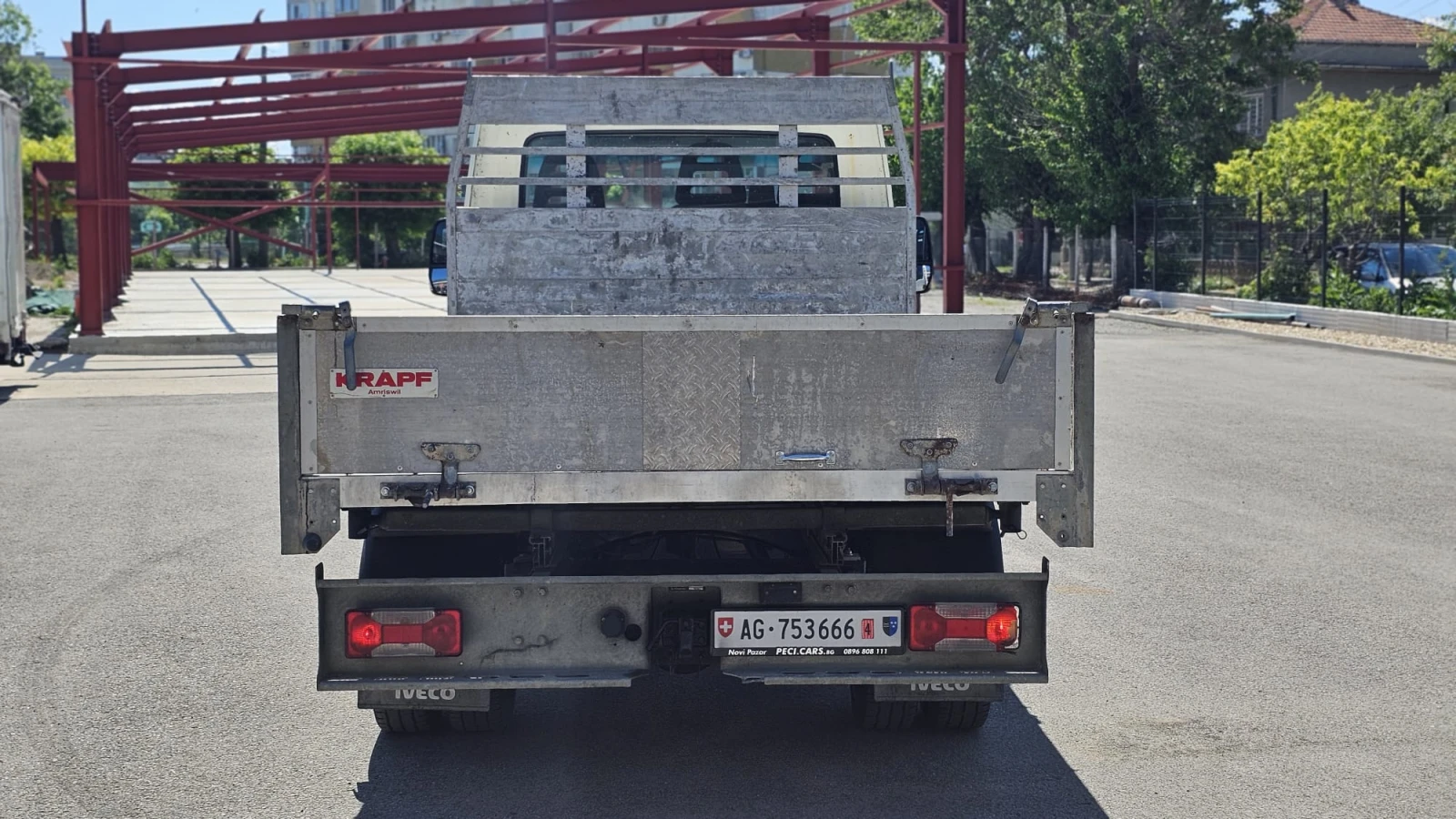 Iveco Daily 35C15 3.0D 6SP CH-СОБСТВЕН ХОД-ТРИСТРАНЕН-ЛИЗИНГ - изображение 5