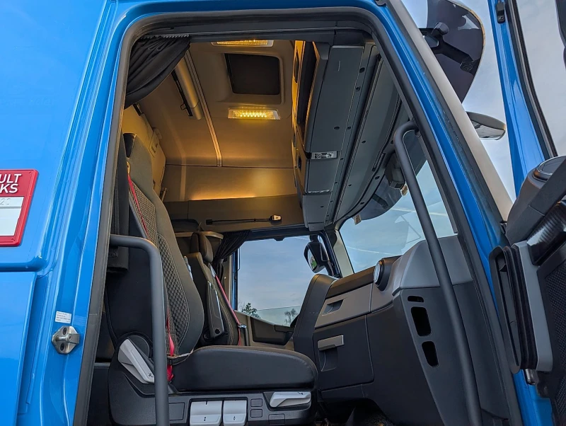 Renault T 520 Ratarder, снимка 10 - Камиони - 52667939