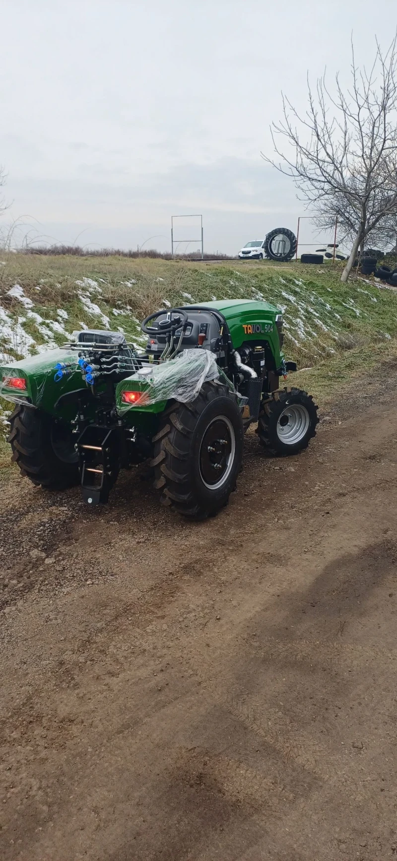 Трактор Друга марка TL504, снимка 4 - Селскостопанска техника - 53528963