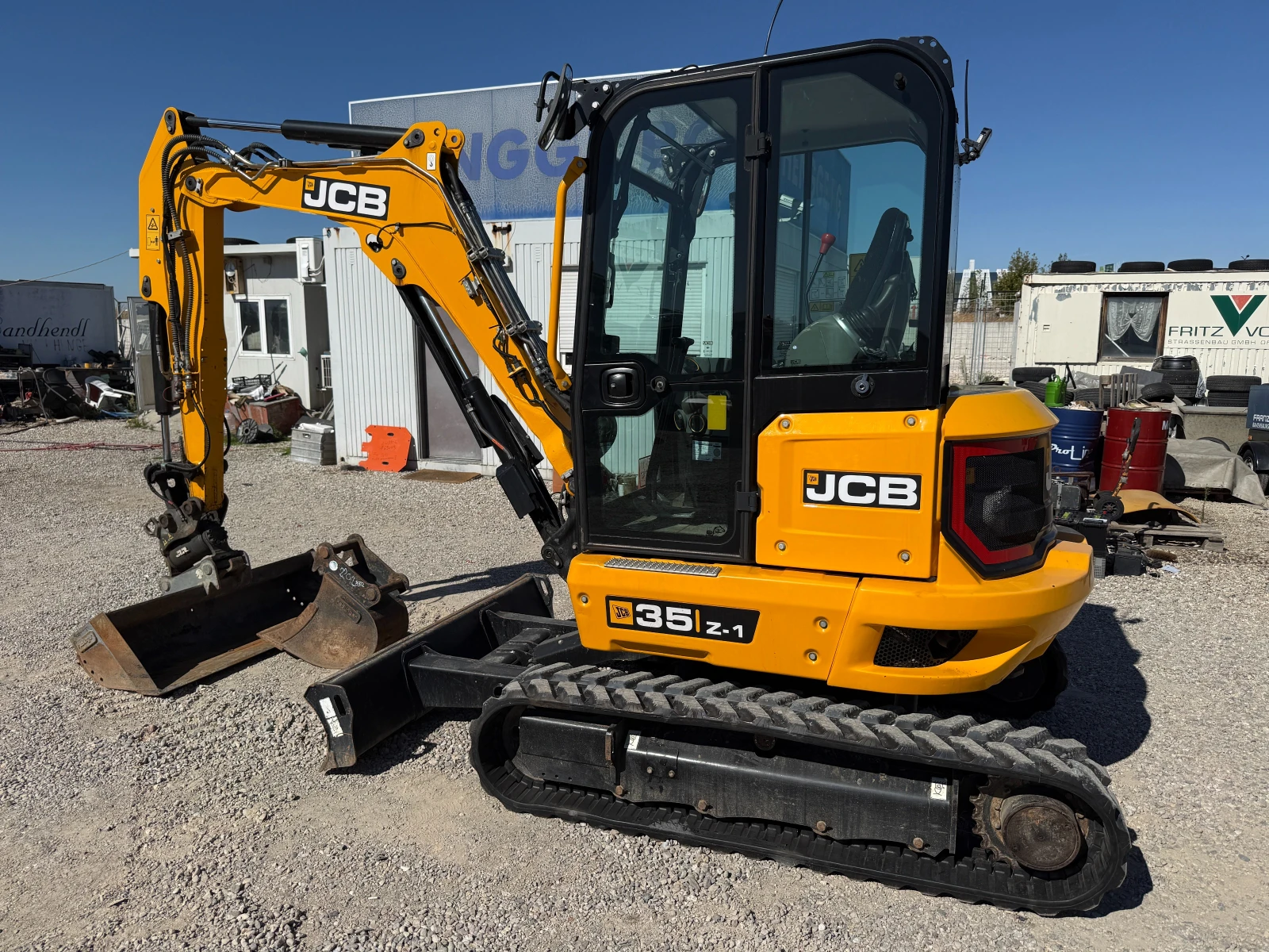 Багер JCB 35Z-1, снимка 6 - Индустриална техника - 56361317