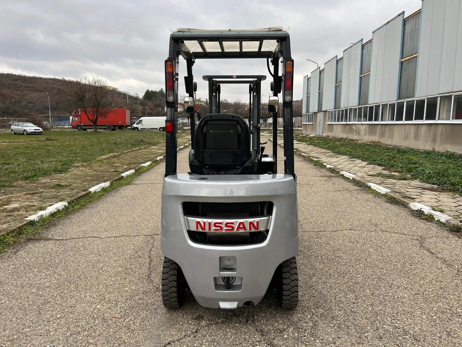  Nissan   /   /  !!! | Mobile.bg   4