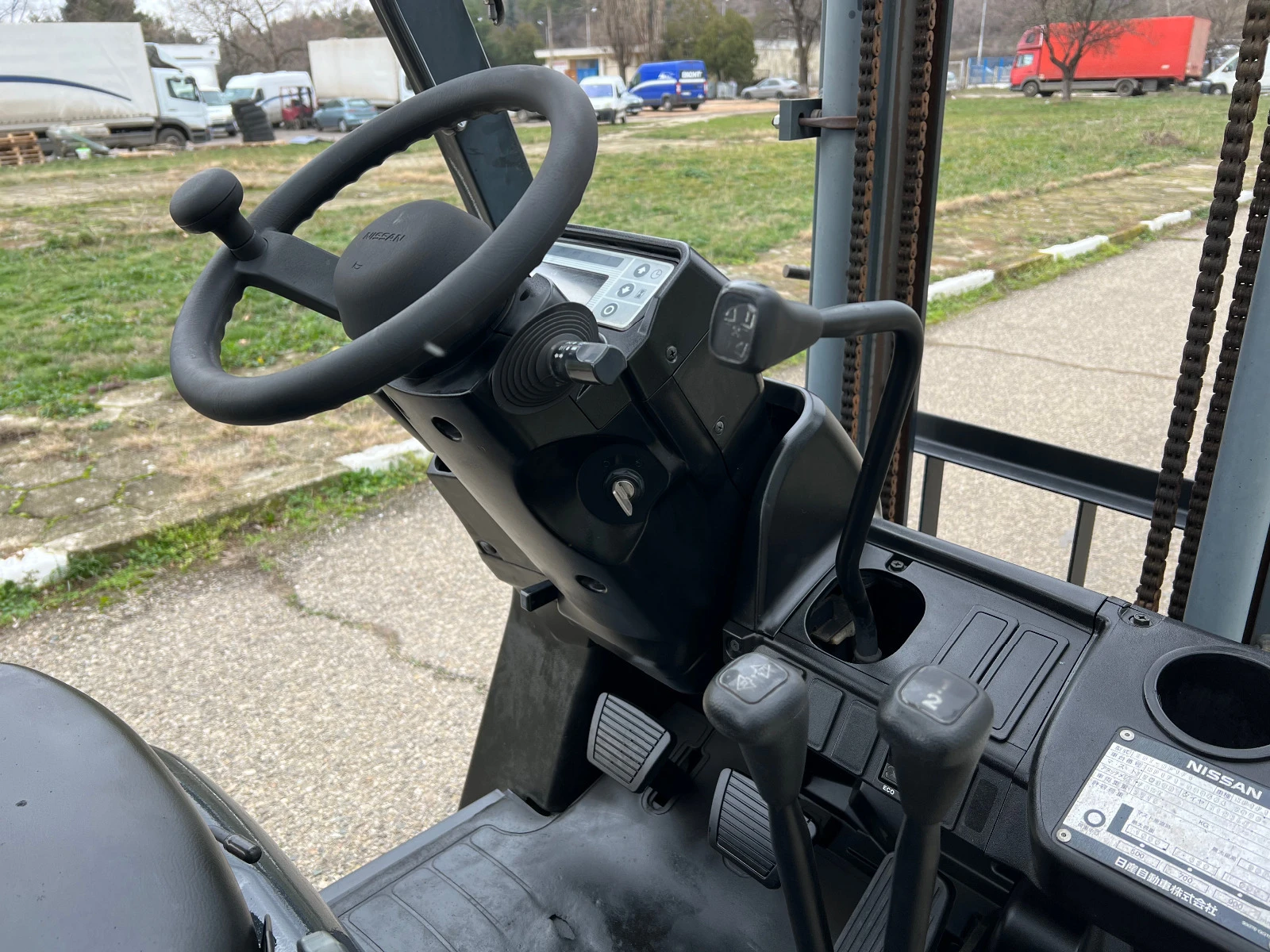  Nissan   /   /  !!! | Mobile.bg   10