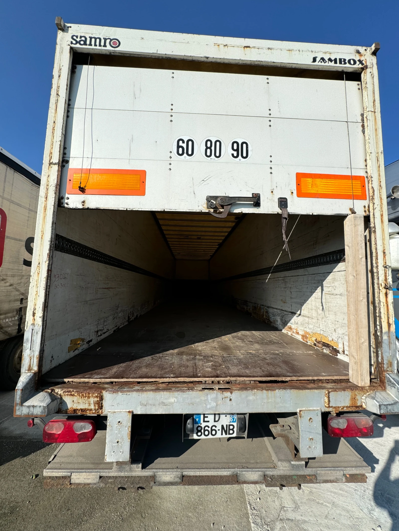 ����������� SAMRO ������ | Mobile.bg � ����������� 3