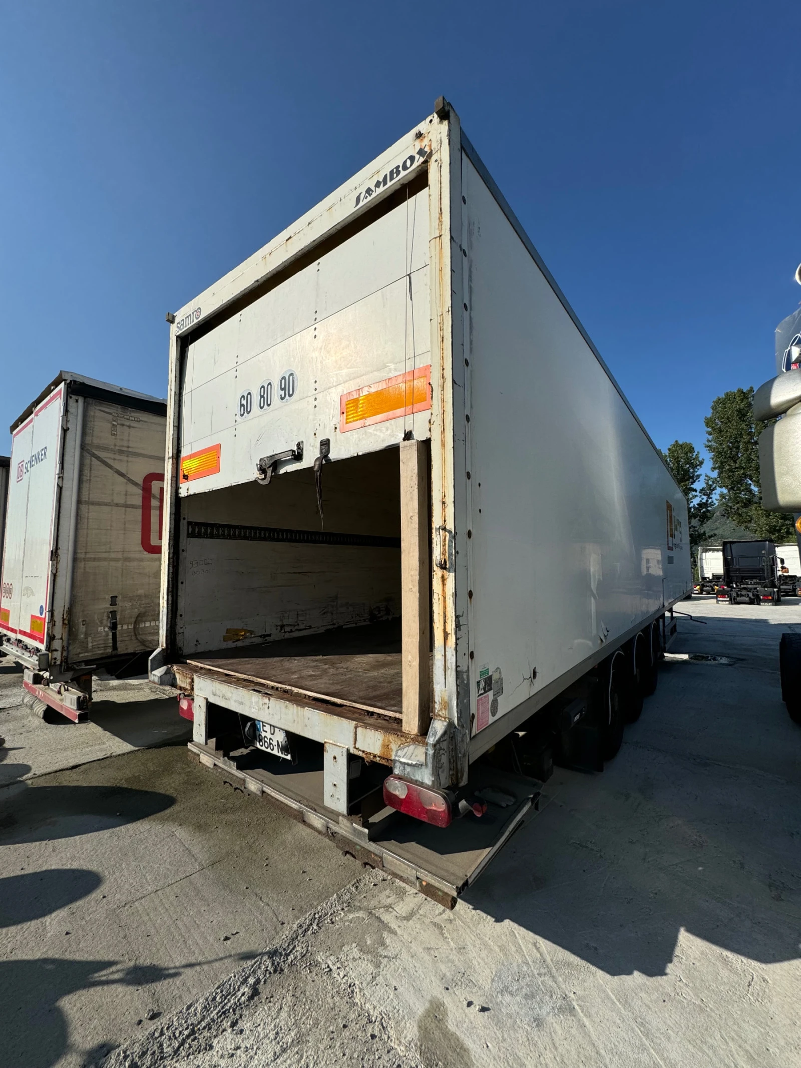 ����������� SAMRO ������ | Mobile.bg � ����������� 4