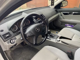 Mercedes-Benz C 220, снимка 4