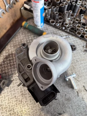 BMW 320 M47 163кс ZF обслужен ново турбо , снимка 9