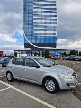 Kia Ceed GAZ/Benzin - 3200 € / 6258.66 лв. - 60654898 15