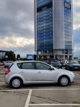 Kia Ceed GAZ/Benzin - 3200 € / 6258.66 лв. - 60654898 14
