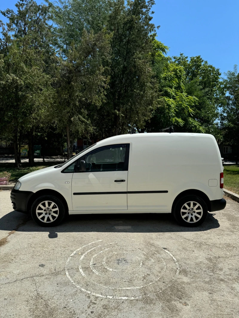 VW Caddy 1.9 TDI, снимка 6 - Автомобили и джипове - 46788536