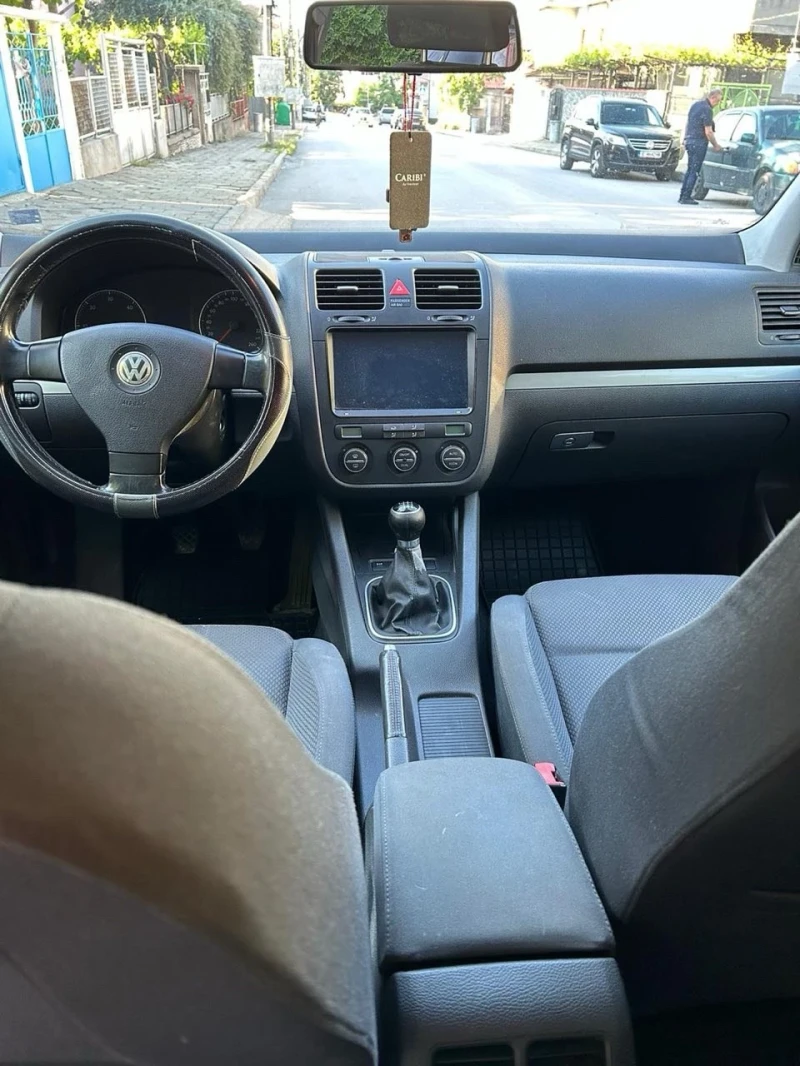 VW Golf, снимка 3 - Автомобили и джипове - 47624201