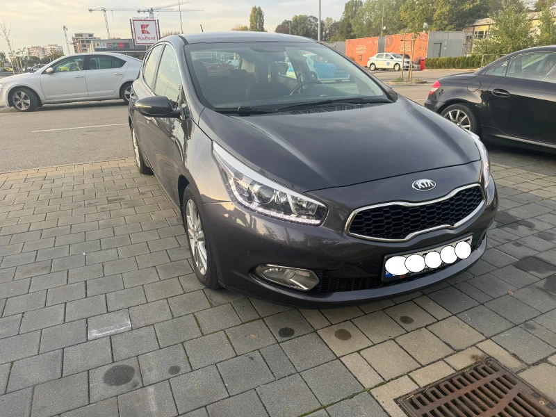 Kia Ceed CRDi 16V (90Hp), снимка 3 - Автомобили и джипове - 47663599