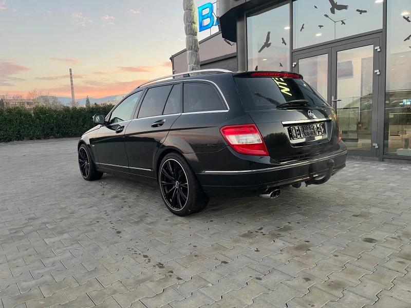 Mercedes-Benz C 180, снимка 5 - Автомобили и джипове - 48734672