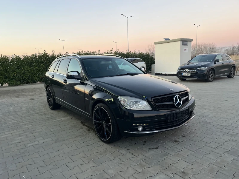 Mercedes-Benz C 180, снимка 1 - Автомобили и джипове - 48734672