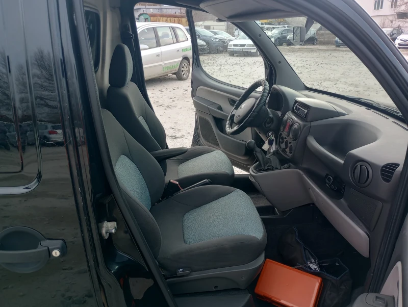 Fiat Doblo 1.9JTD, снимка 11 - Автомобили и джипове - 49120252