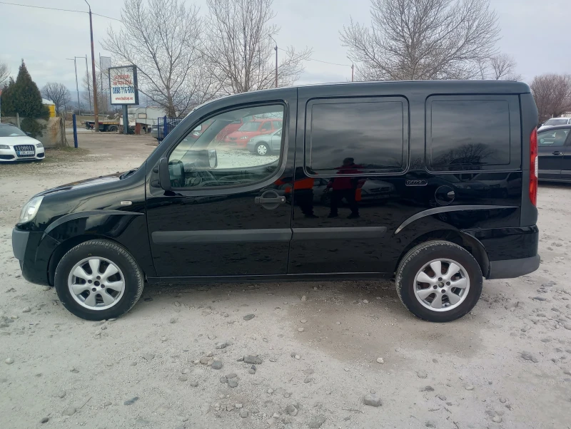 Fiat Doblo 1.9JTD, снимка 8 - Автомобили и джипове - 49120252