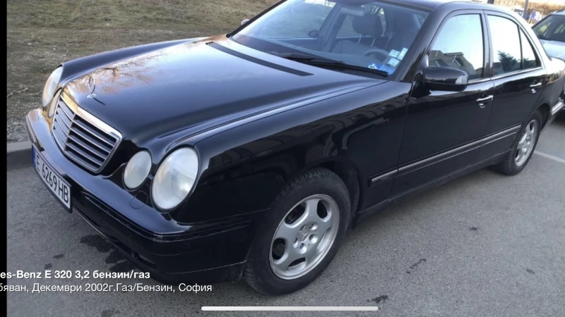 Mercedes-Benz E 320 4х4 седан, снимка 2 - Автомобили и джипове - 51837111