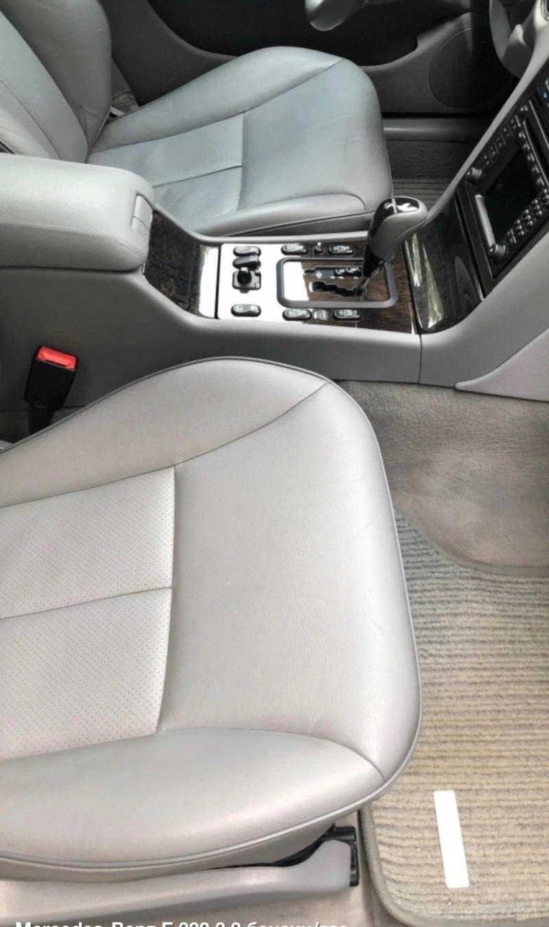 Mercedes-Benz E 320 4х4 седан, снимка 7 - Автомобили и джипове - 51837111