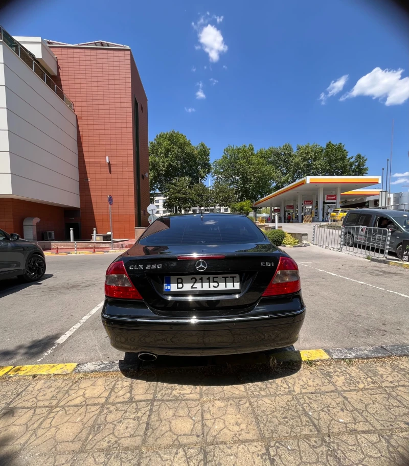 Mercedes-Benz CLK, снимка 6 - Автомобили и джипове - 52071219