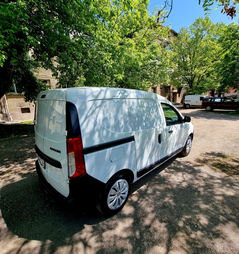 Dacia Dokker, снимка 7 - Автомобили и джипове - 51654859