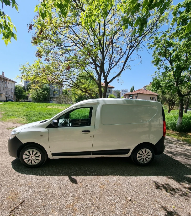 Dacia Dokker, снимка 4 - Автомобили и джипове - 51654859