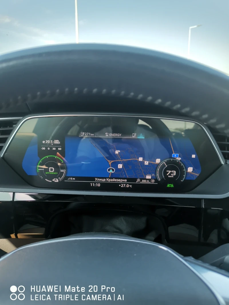 Audi E-Tron, снимка 8 - Автомобили и джипове - 52233102