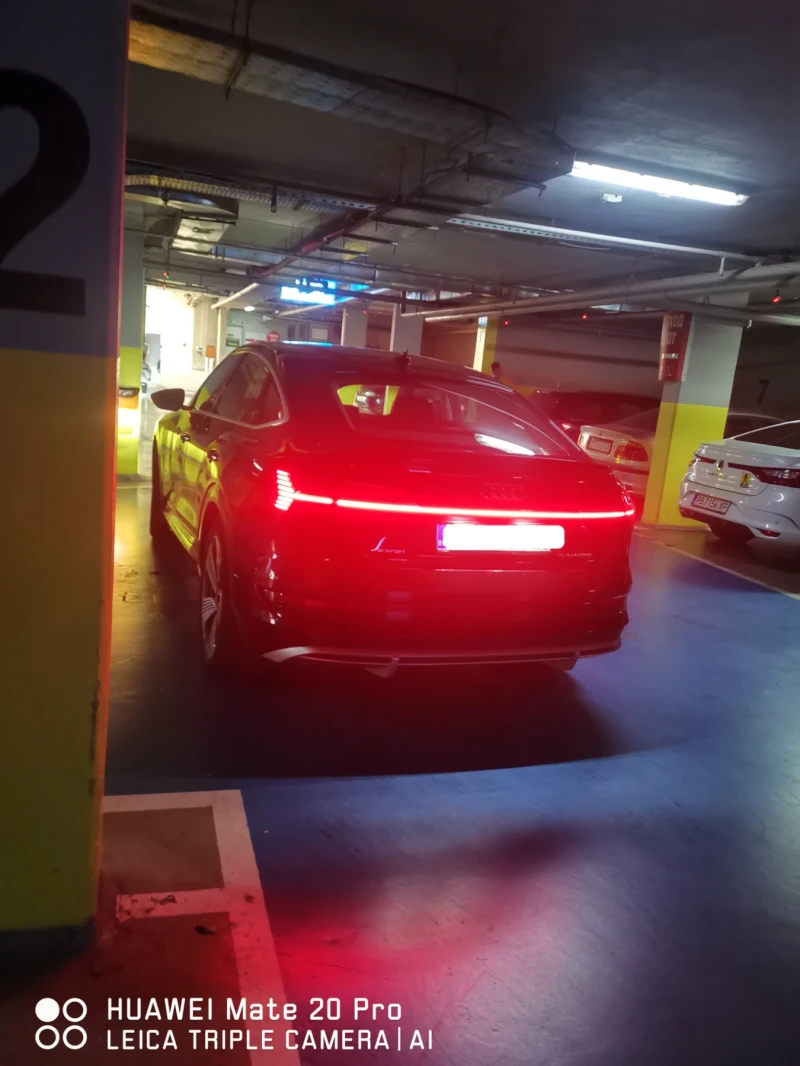 Audi E-Tron, снимка 6 - Автомобили и джипове - 52233102