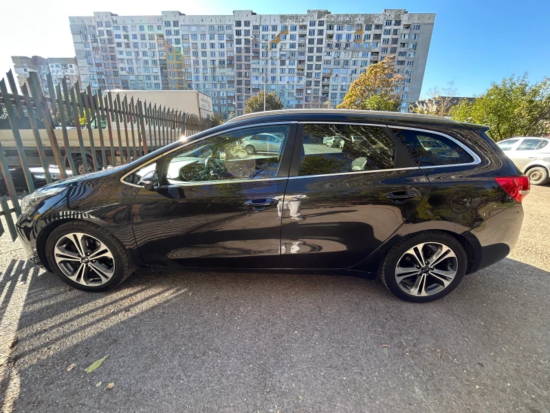 Kia Ceed 1.0, снимка 8 - Автомобили и джипове - 52427108