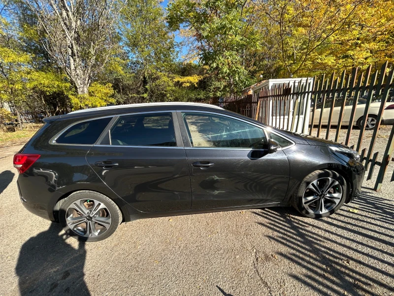 Kia Ceed 1.0, снимка 6 - Автомобили и джипове - 52427108
