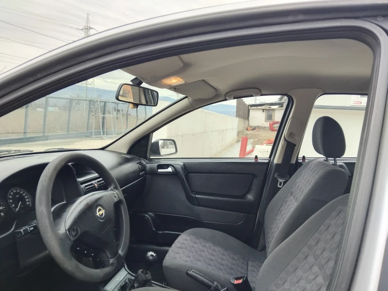 Opel Astra 1.6//КЛИМА//СТАРИЯ МОТОР//, снимка 11 - Автомобили и джипове - 53089370