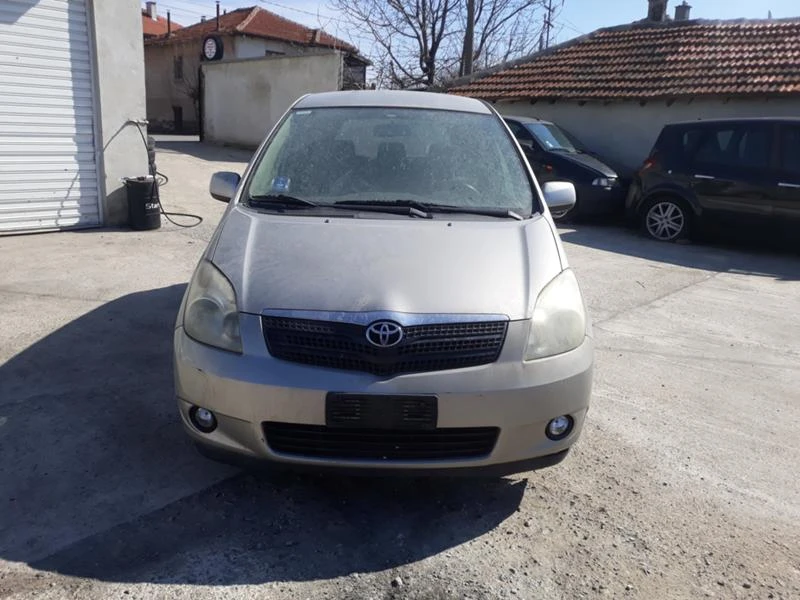 Toyota Corolla verso 1.8 135 к.с., снимка 1 - Автомобили и джипове - 36100073