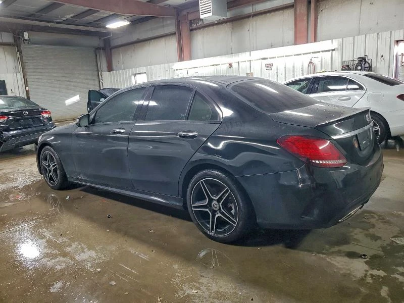 Mercedes-Benz C 300 amg* 4MATIC* Memory* Подгрев* Keyless* Pano* Navi, снимка 2 - Автомобили и джипове - 53038213