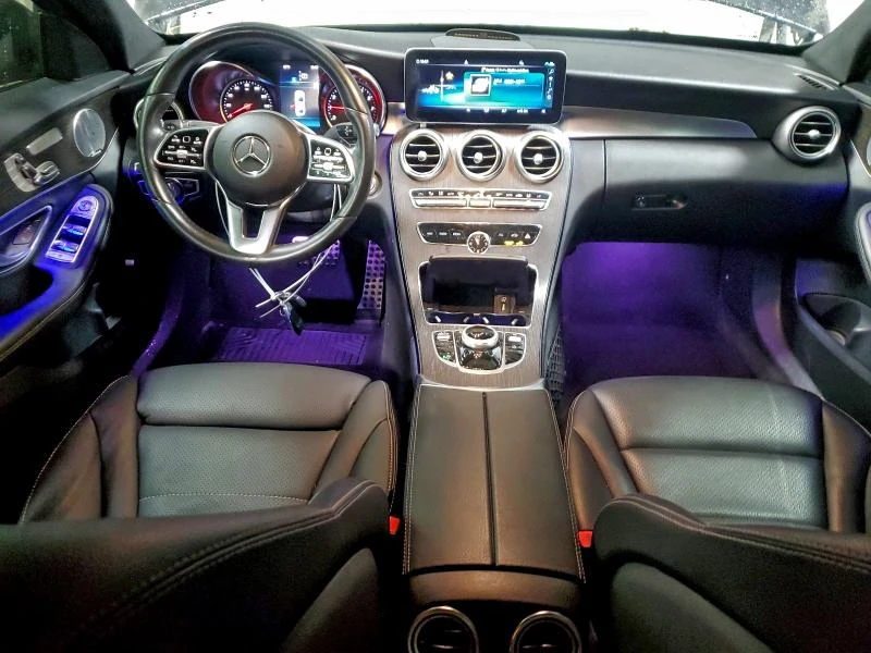 Mercedes-Benz C 300 amg* 4MATIC* Memory* Подгрев* Keyless* Pano* Navi, снимка 8 - Автомобили и джипове - 53038213