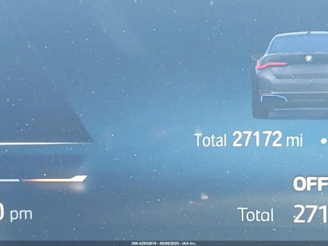 BMW i4 eDrive40, снимка 15 - Автомобили и джипове - 54232181